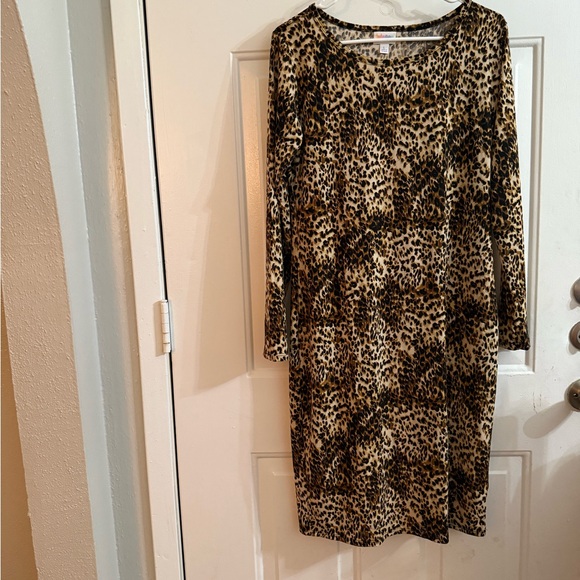 LuLaRoe Dresses & Skirts - LuLaRoe Animal Print Long Sleeve Dress